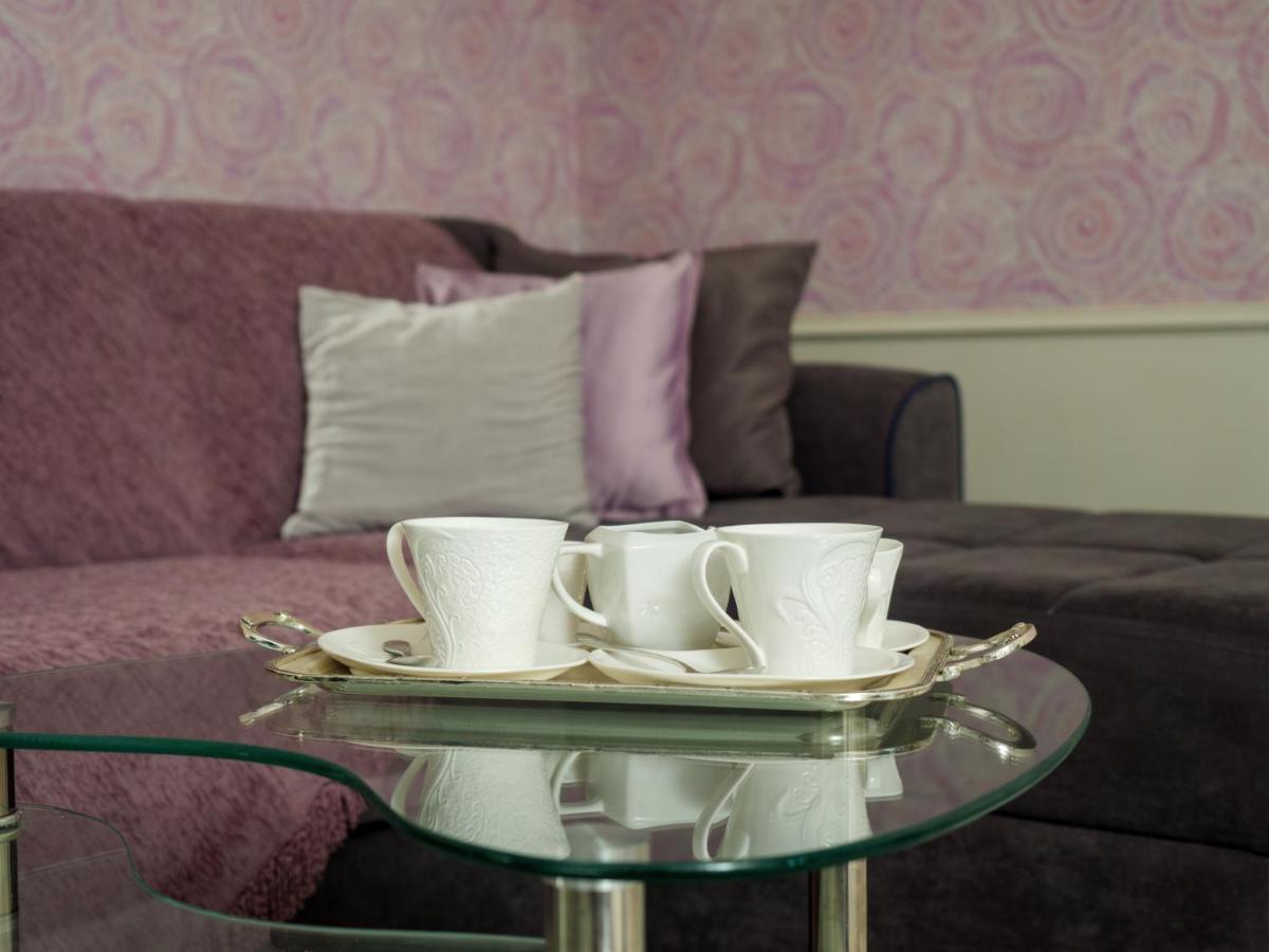 Ιάνθη Ianthi Apartment Heraklion  Bagian luar foto
