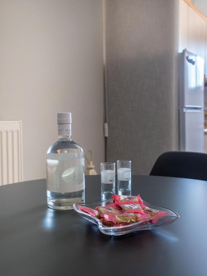 Ιάνθη Ianthi Apartment Heraklion  Bagian luar foto